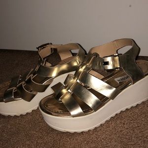 Steve Madden Wedges